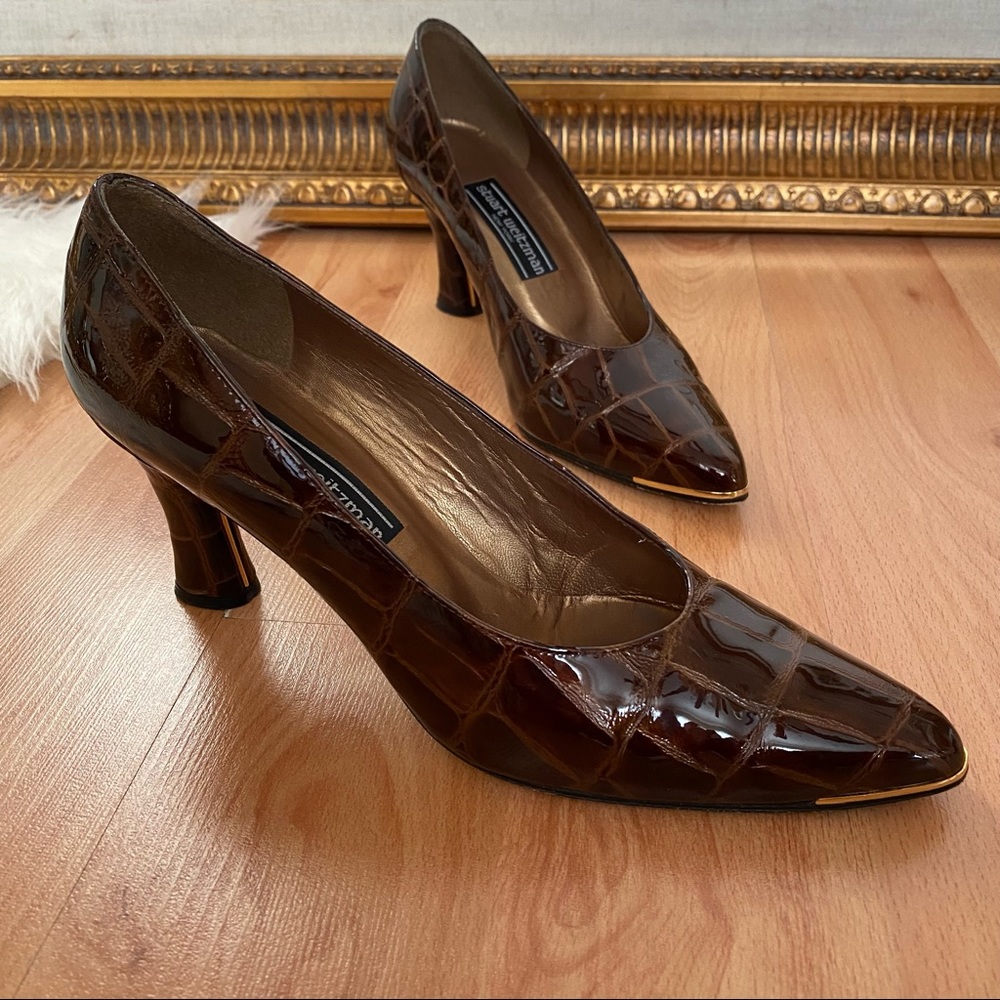 Stuart Weitzman Croc Embossed Gold Line Pumps - image 1